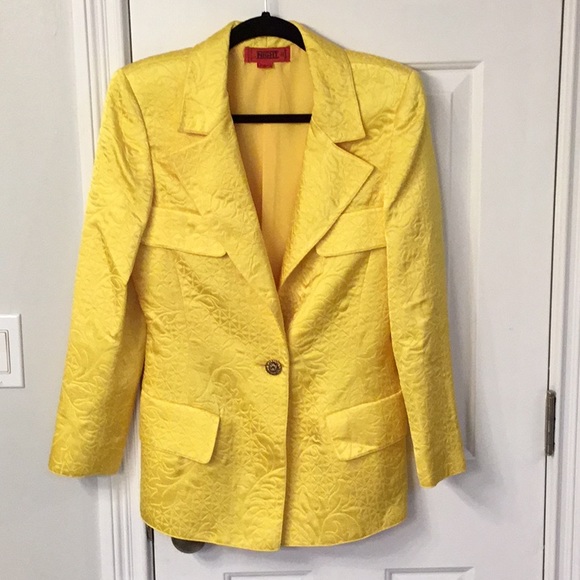 Valentino Night Yellow Suit - Picture 3 of 8